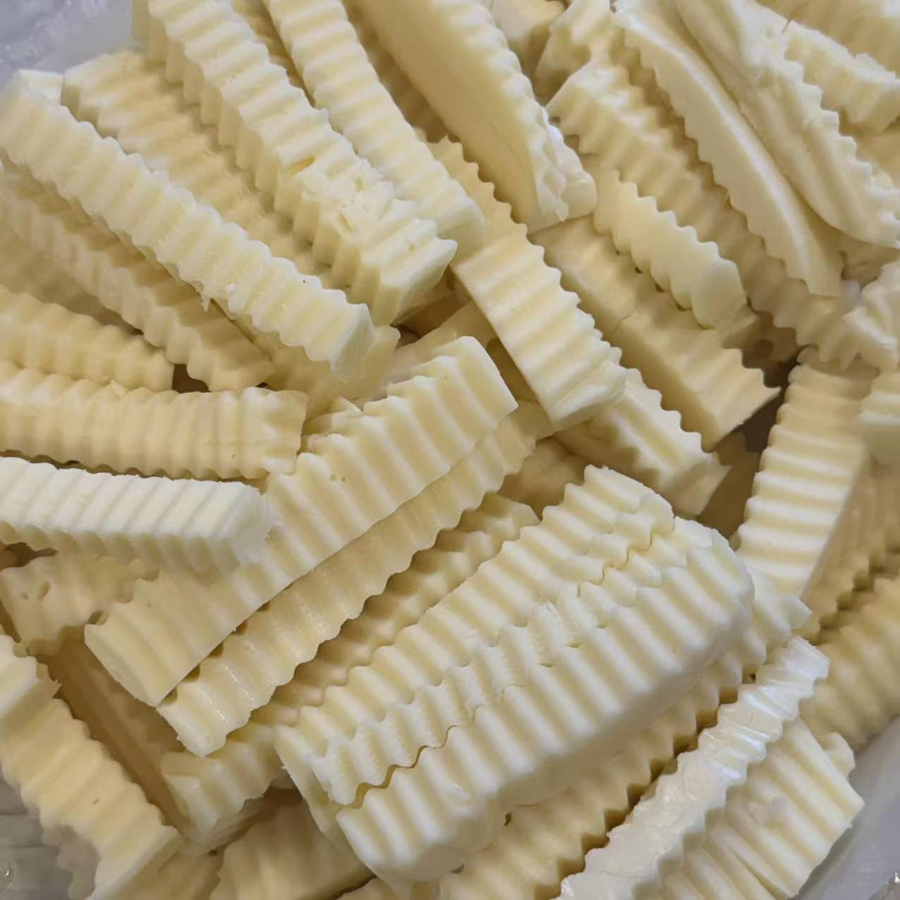 Freeze-Dried Cheese Chews