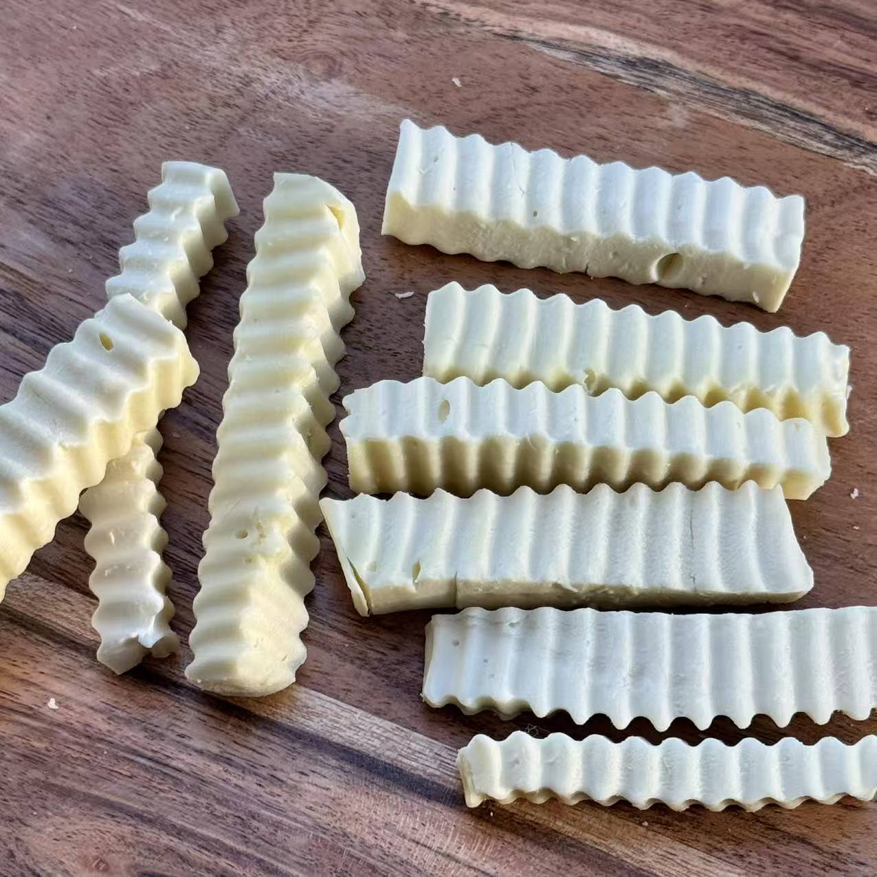 Freeze-Dried Cheese Chews